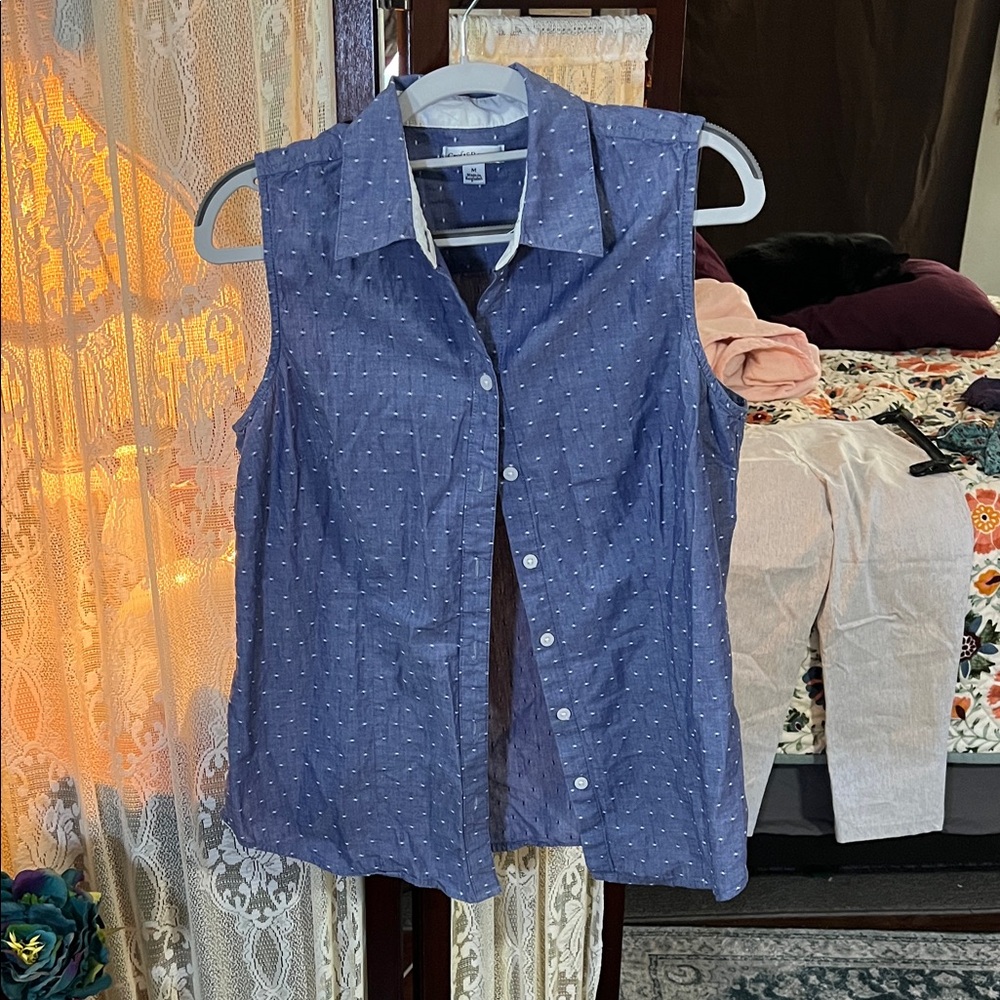 Croft & Barrow Sleeveless Navy Button-Down Shirt